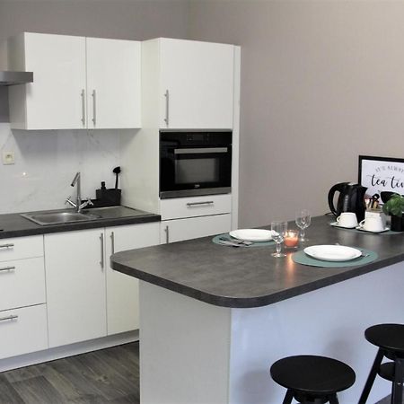 Elena'S Apartment เลียจ ภายนอก รูปภาพ