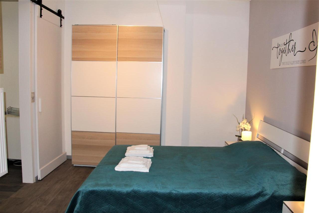 Elena'S Apartment เลียจ ภายนอก รูปภาพ